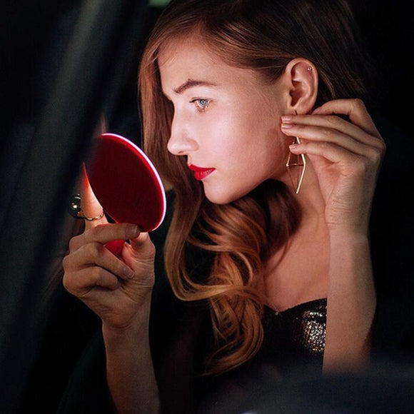 LED Makeup Mirror With Wireless Charging